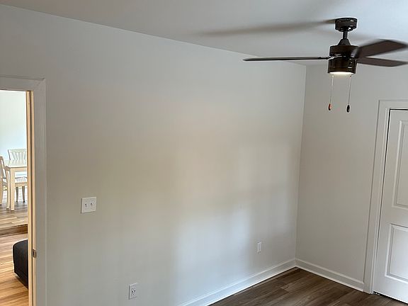 5th image of 1650 E 58th St #B