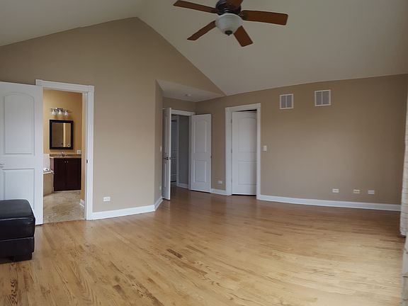 4th image of 7355 W Leland Ave