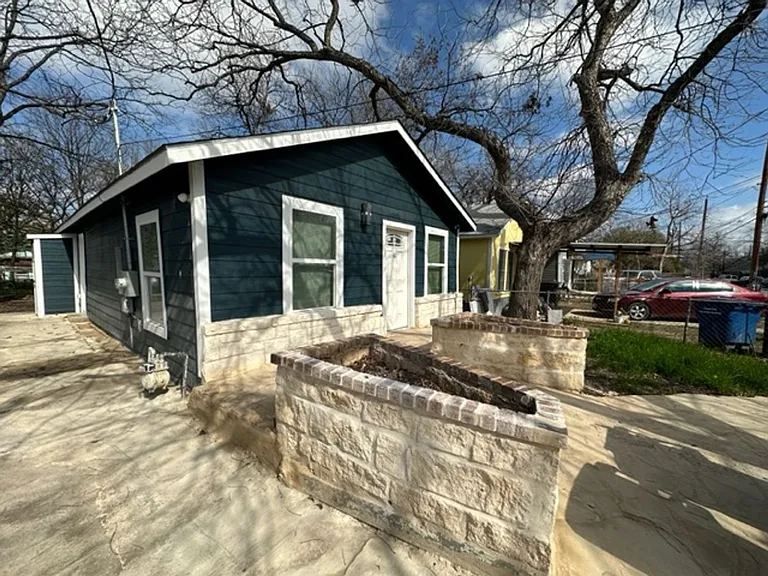 2925 Tampico St — Photo 14