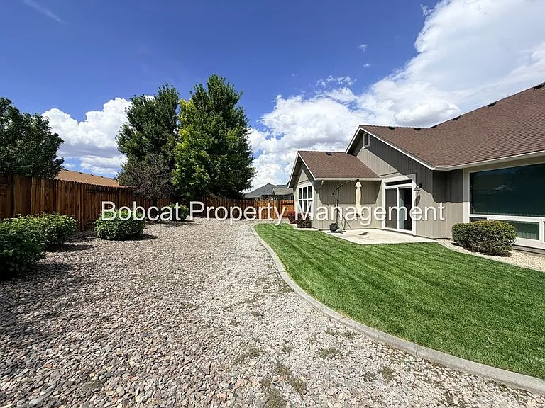 1362 Branden Ln — Photo 28