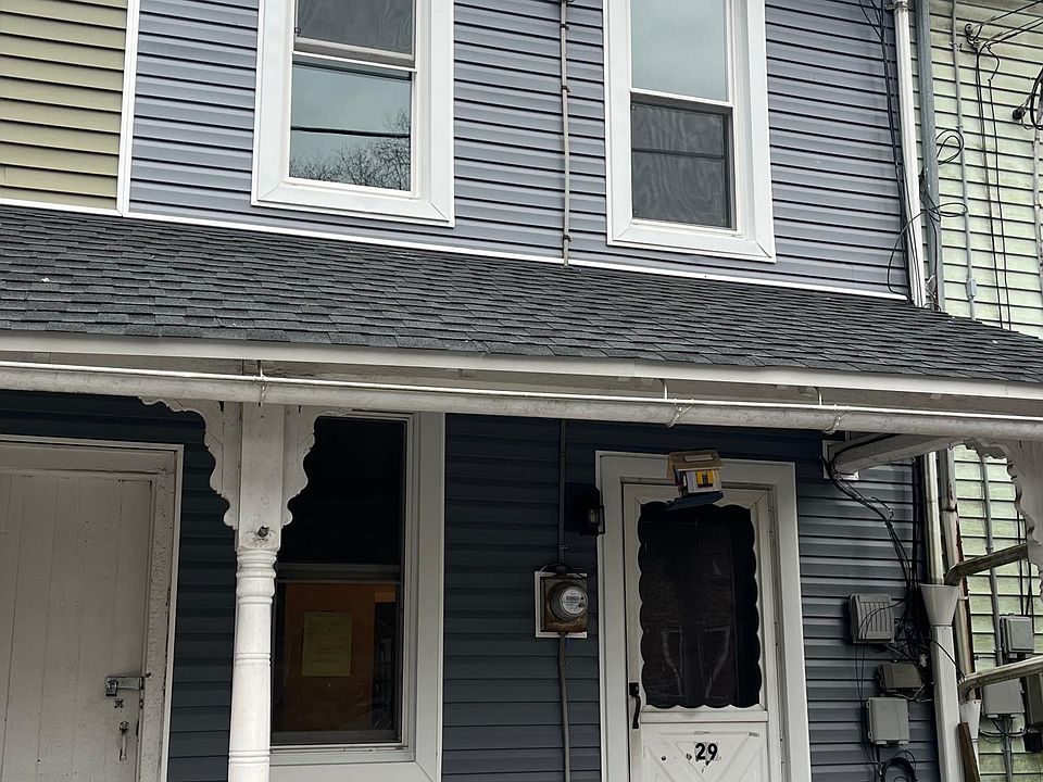 29 E Main St, Adamstown, PA 19501 Zillow