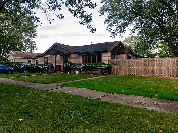 2nd image of 10207 S Tripp Ave