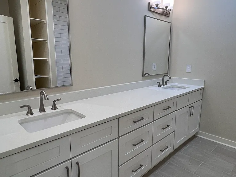 Hall Bath w Double Vanity