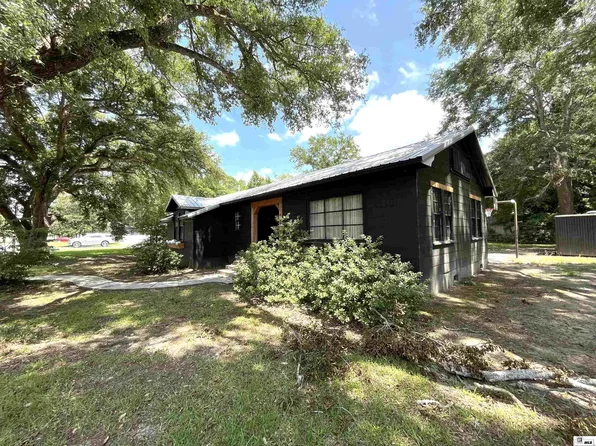 159 McCann St, Gilbert, LA 71336