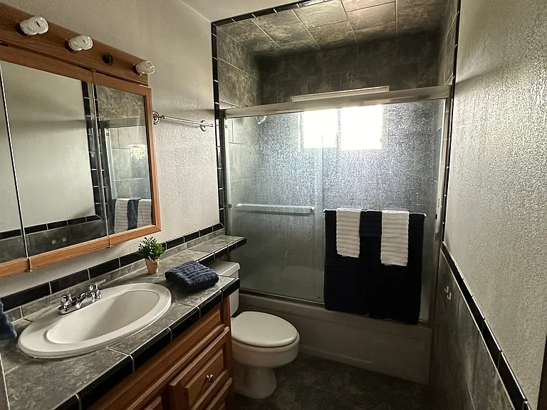 6201 Carlow Dr #4 — Photo 19