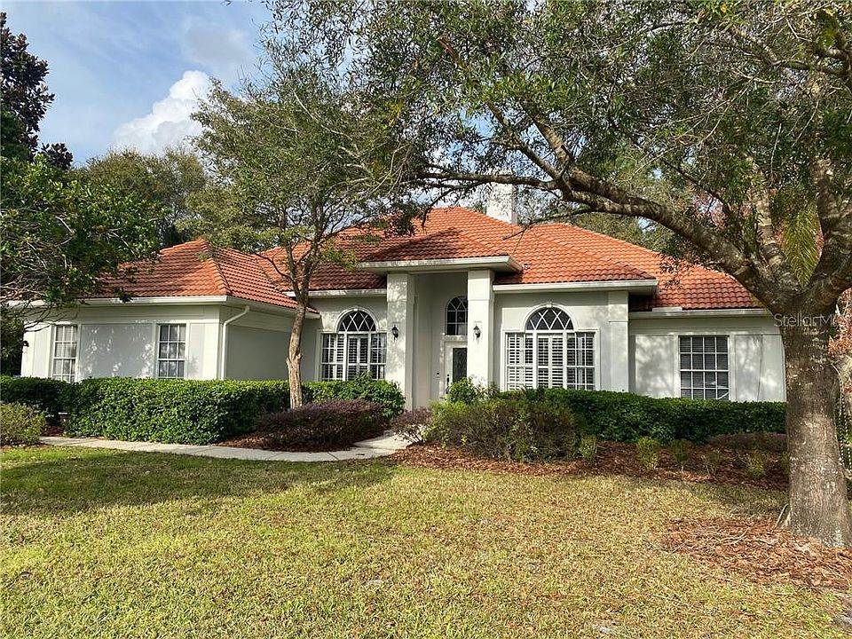 1st image of 325 Leslie Ln