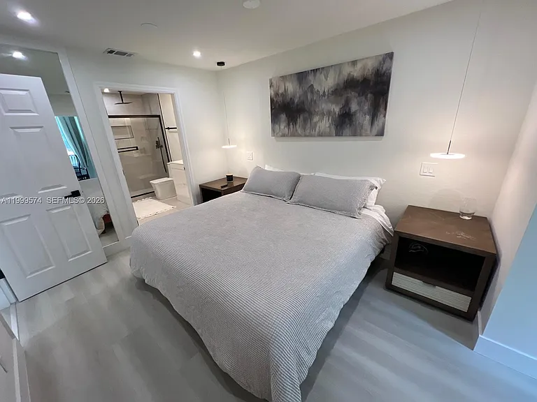 503 Jackson Ave — Photo 18