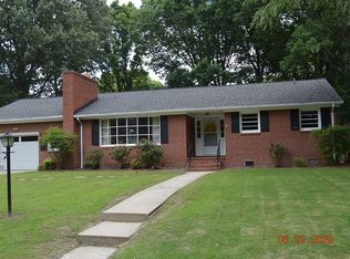 433 Winterhaven Dr, Newport News, VA 23606