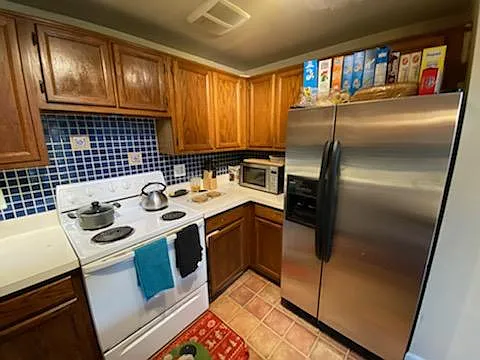 2 Sparrow Valley Ct — Photo 5