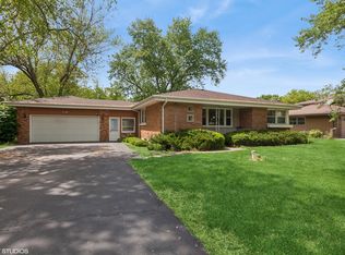 4N312 Kenwood Ave, West Chicago, IL