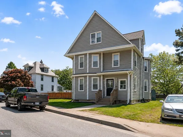 3211 Batavia Ave, Baltimore, MD 21214