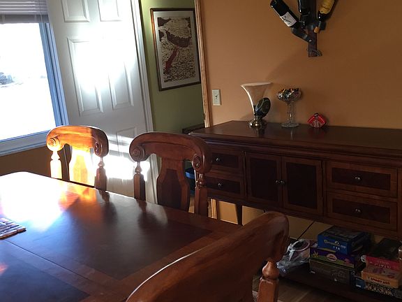 5th image of 217 Highfield Dr
