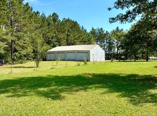 69 Blue Beard Dr, Florien, LA 71429