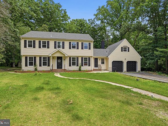 2nd image of 45 Acorn Dr