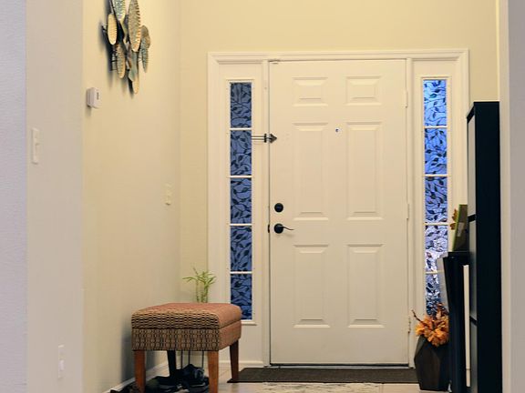 5th image of 1724 Tealbriar Ave