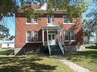 510 2nd Ave NE APT 1, Independence, IA 50644