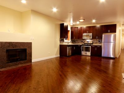 3921 S Indiana Ave UNIT 3N, Chicago, IL, 60653