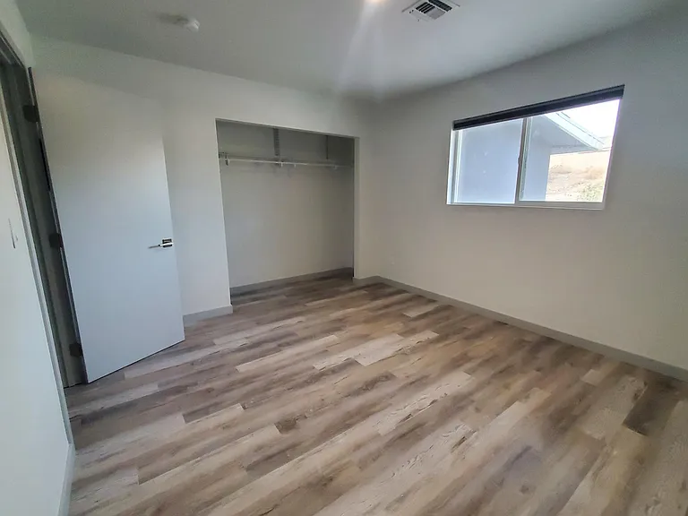 410 Hummingbird Dr #3 — Photo 10