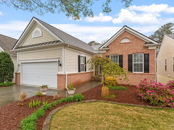 1102 Ventnor Pl, Cary, NC 27519
