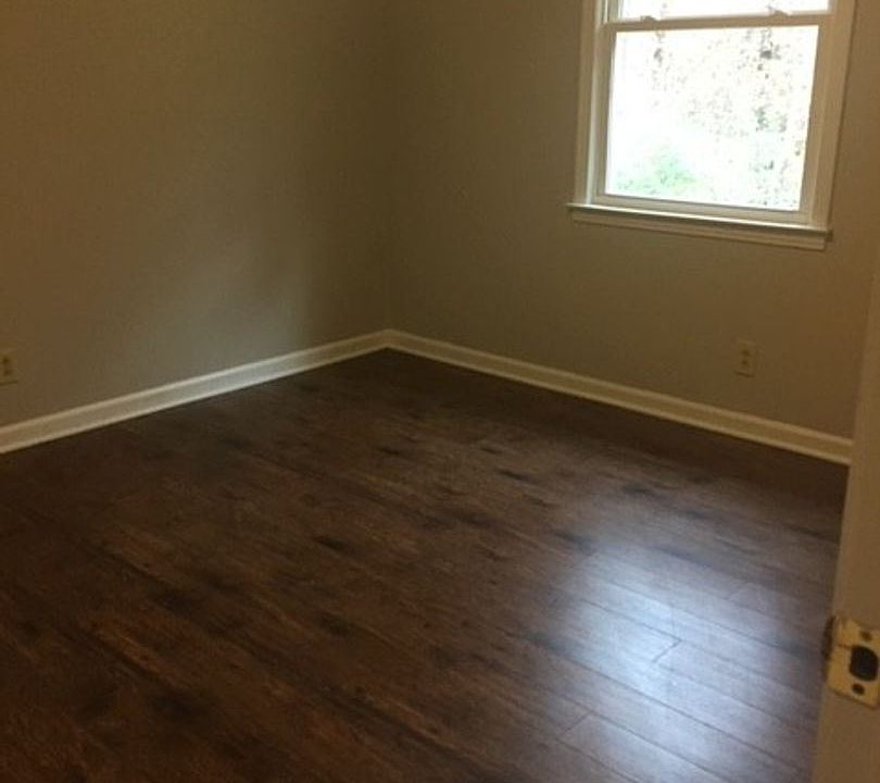 1st image of 1920 Batts Ln APT D