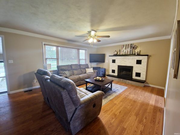 9195 N Miami St, Macy, IN 46951
