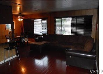 5th image of 1101 E 118th Dr