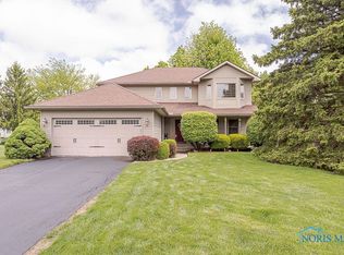 8146 Wenonah Ct, Sylvania, OH 43560