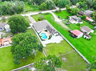 13902 Ambrose St, Houston, TX 77045