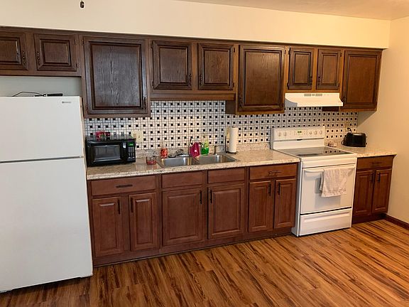 4th image of 115 Fox Hill Ln APT A3
