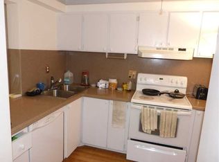 455 Paradise Isle Bl 204 #204, Hallandale, FL 33009