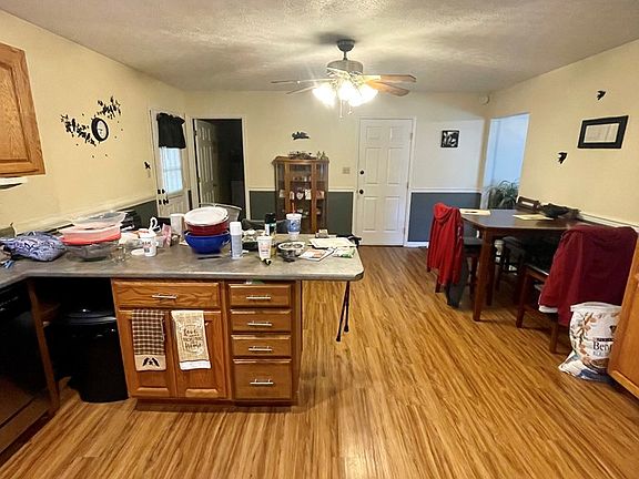 5th image of 101 Kingsway Dr