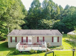 5877 Gumlog Rd, Martin, GA 30557