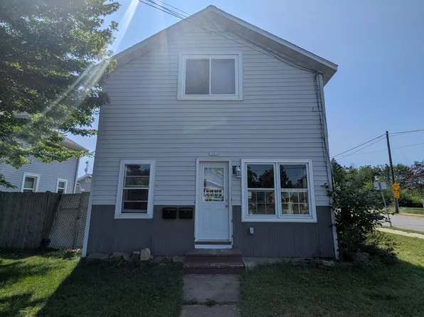1001 Park St Unit B, Stevens Pt, WI 54481