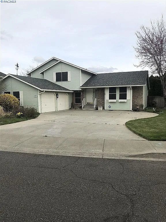 2662 Willowbrook Ave photo 1