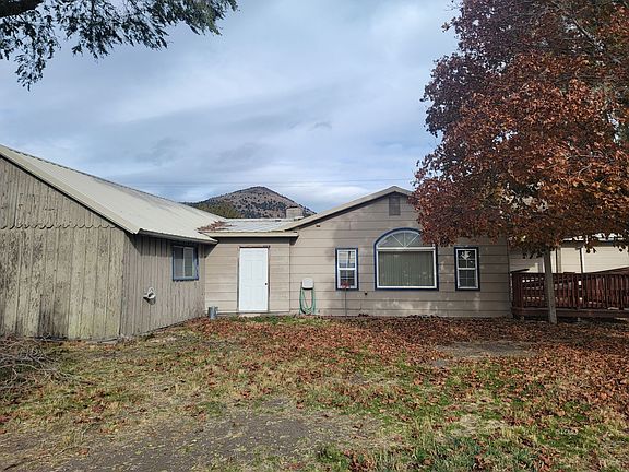 5th image of 17782 Highway 395 N