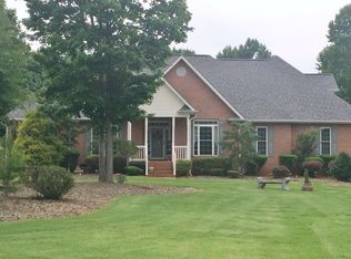 5859 Johnson Rd, Lake Wylie, SC 29710