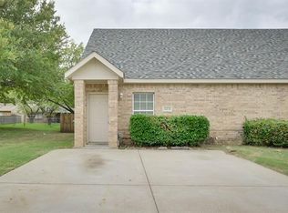 510 Kings Way Dr APT B, Mansfield, TX 76063