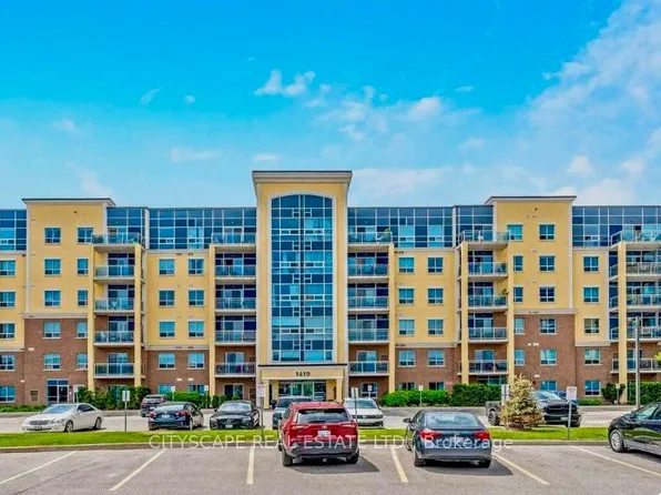 1419 Costigan Rd #103, Milton, ON L9T 2L4