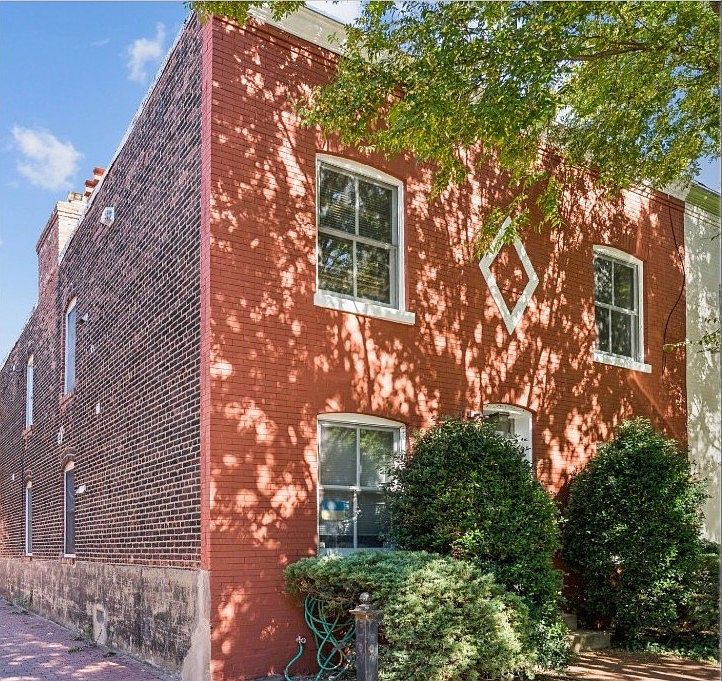 1st image of 2143 Newport Pl NW APT C
