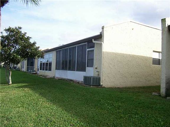2nd image of 417 Golden River Dr