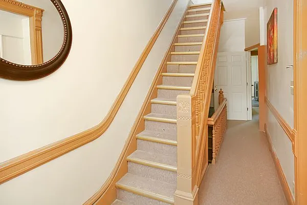 Rented by Jenefer Joseph & Associates | media 33