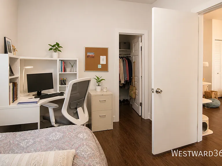 3363 S Racine Ave #3F — Photo 6