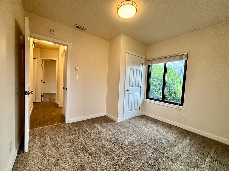 2018 Ln Montgomery — Photo 8