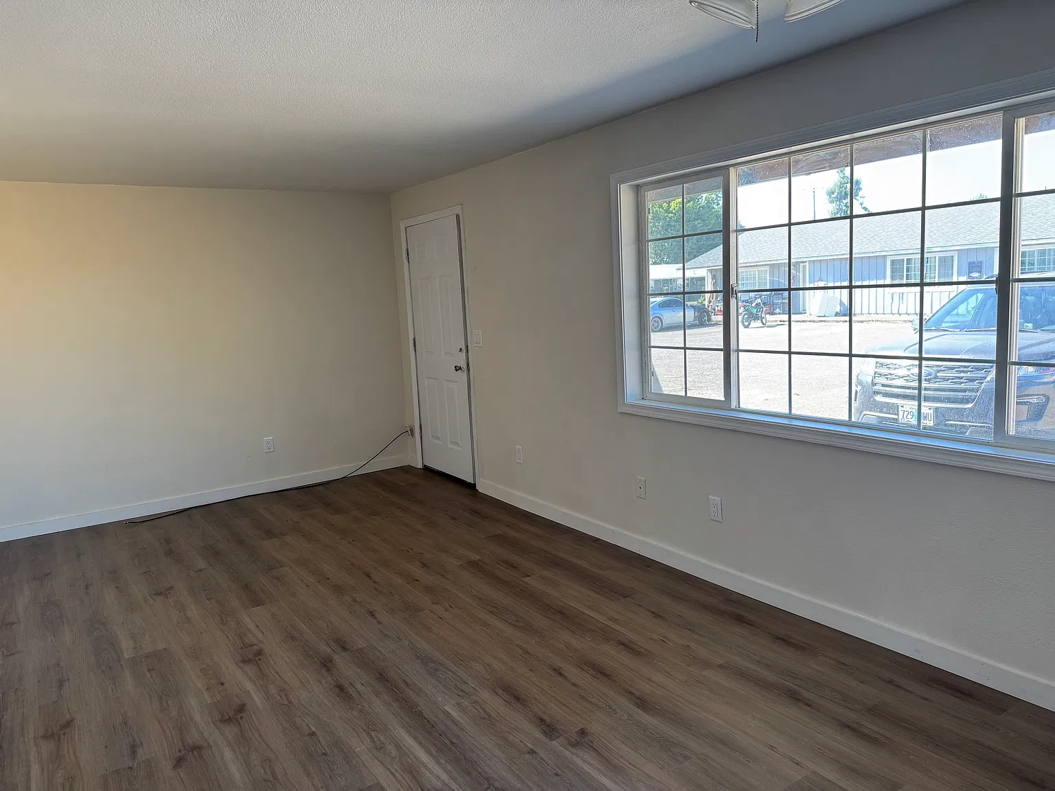 2 bed, $1,250 — Photo 3
