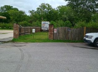 Holcomb St, Springdale, AR 72764