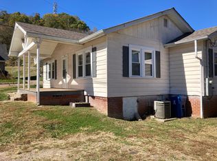 133 Pearl St, Canton, NC 28716