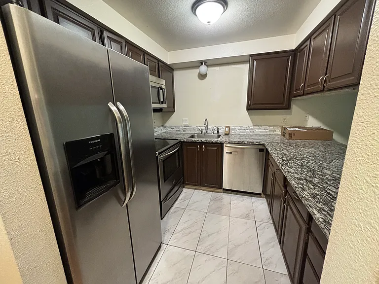 5575 SW Multnomah Blvd — Photo 19