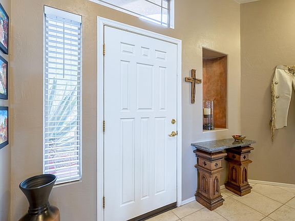 5th image of 2637 E Big View Dr