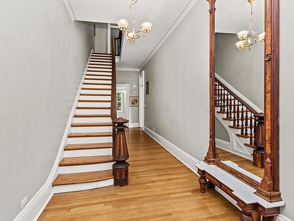 4th image of 1411 Maple Ave