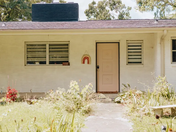 118 John L Marshall Dr, Sevierville, TN 37862